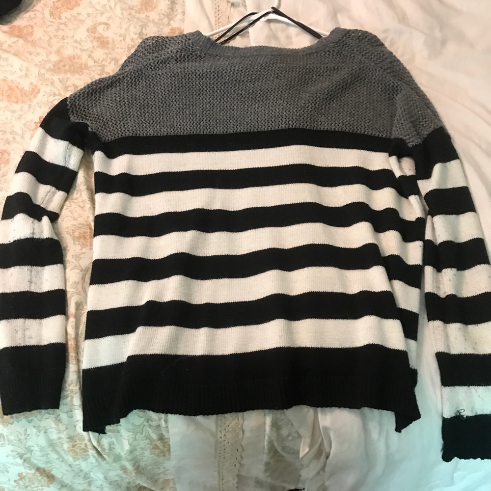 Forever 21 Sweater